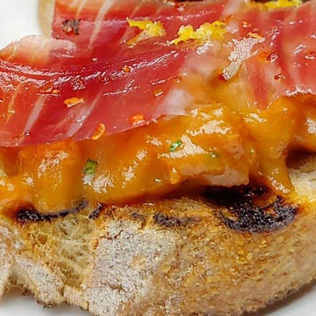 Que rico! This chef's squash jamón iberico tapas recipe is a must-try summertime snack