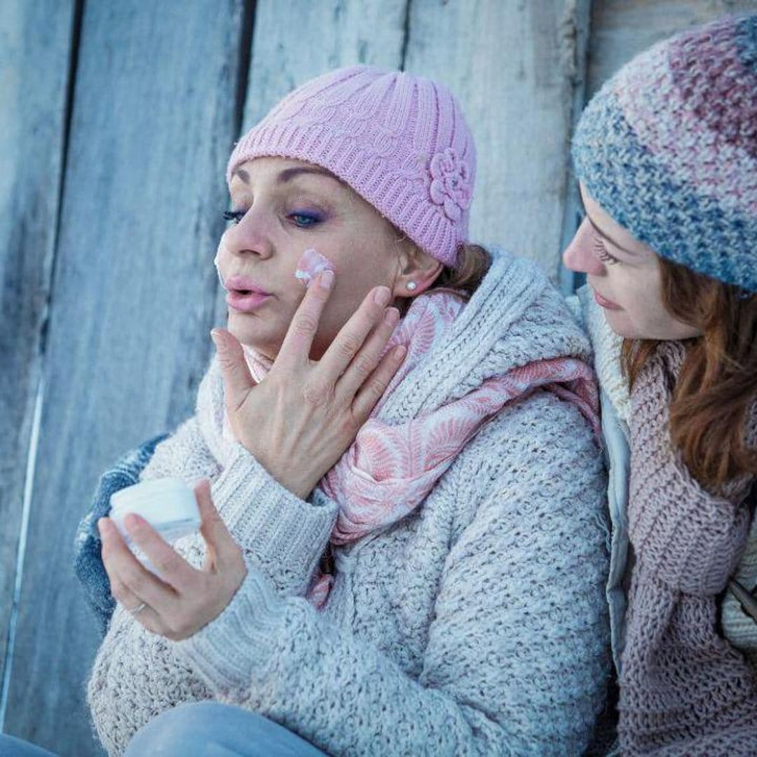 8 tips for healthy winter skin according to a dermatologist