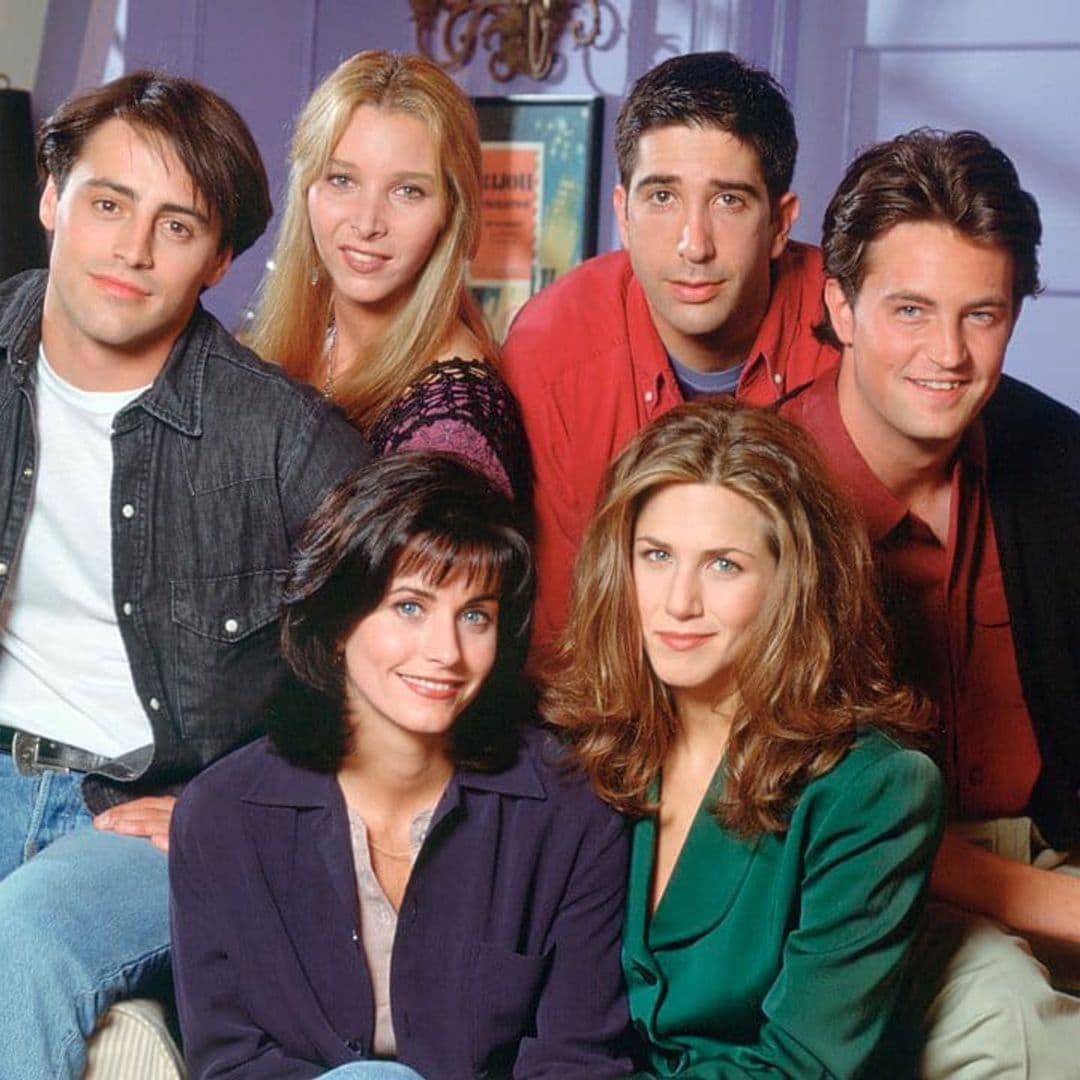 ‘Friends’ fans can have the ultimate sleepover at Monica and Rachel’s apartment—Here’s how!