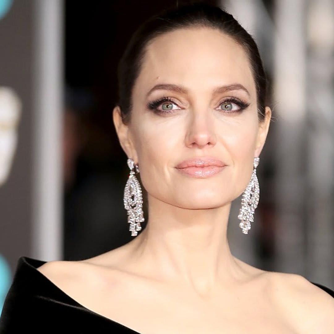 Angelina Jolie becomes fastest Instagram account to gain 1 million followers