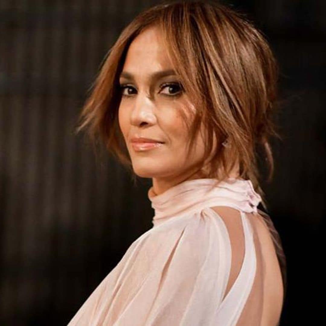 Jennifer Lopez shows off stunning new hairstyle and her fans go wild