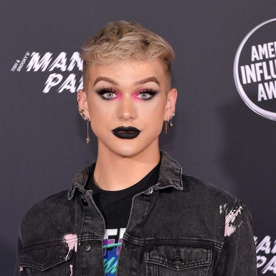 Influencer and makeup guru has died at the age of 17