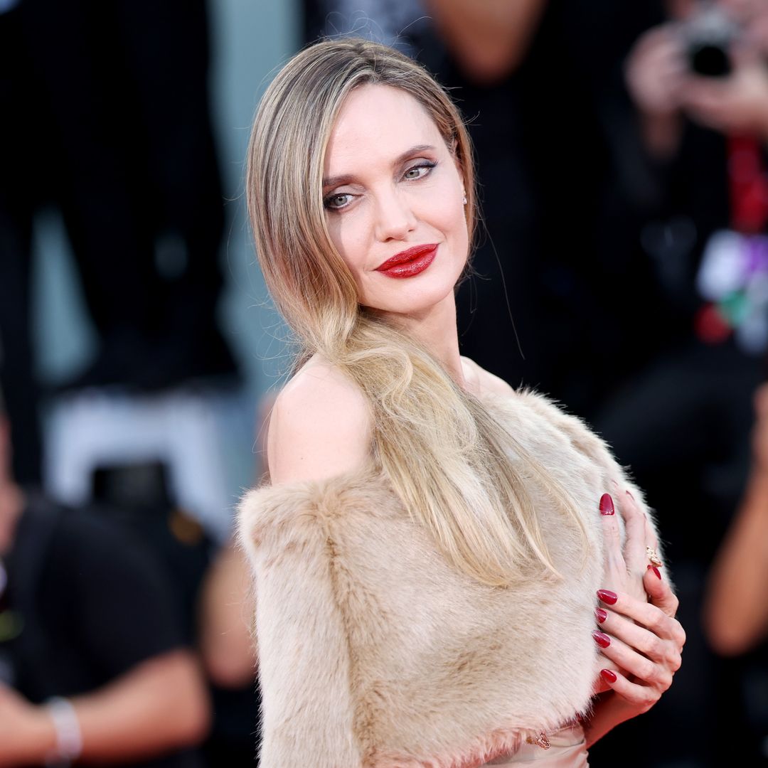 Angelina Jolie's ex discouraged her from singing: 'It had an effect on me'