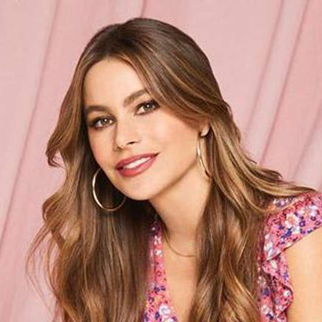 Sofia Vergara takes it back 20 years showing off her natural blonde look