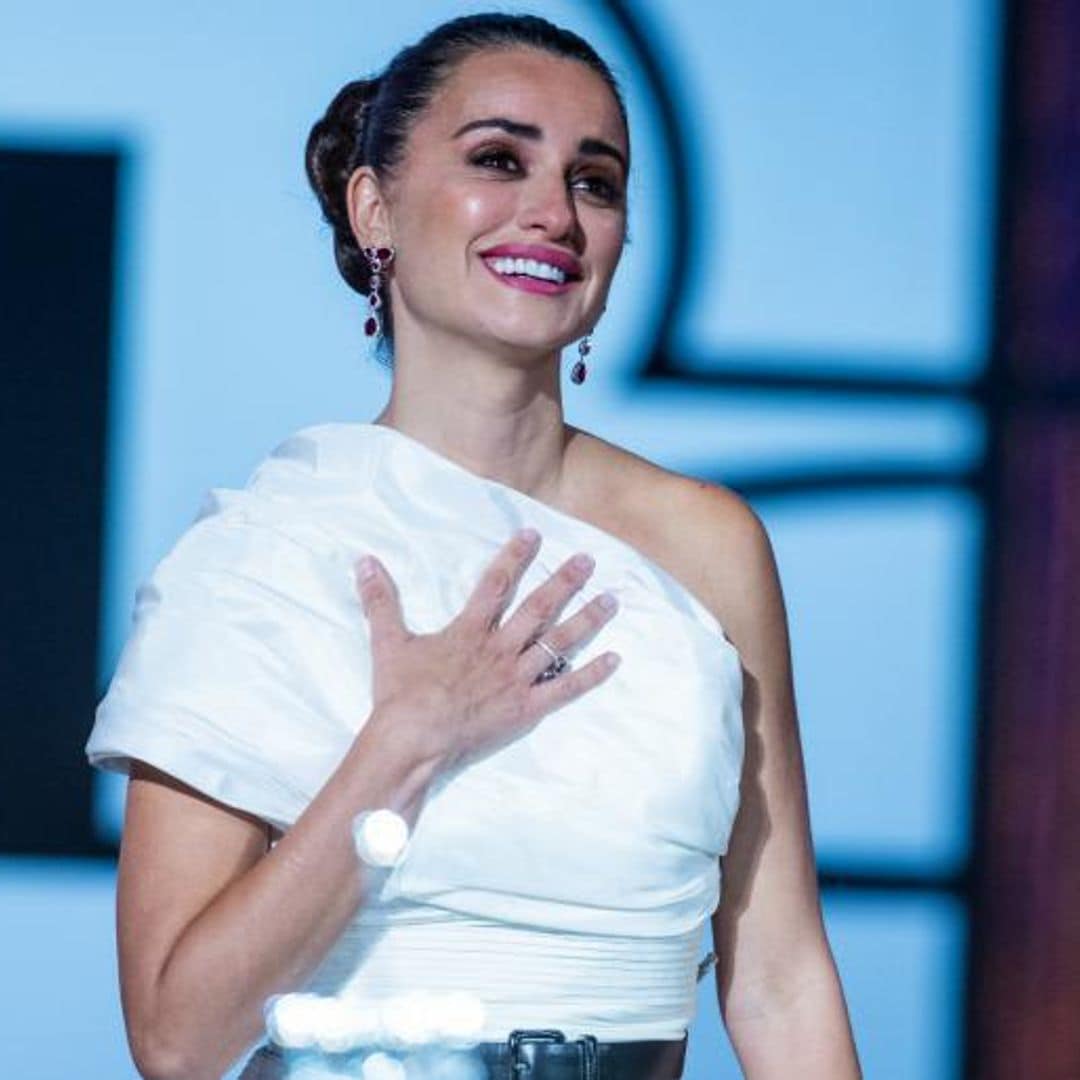 Penelope Cruz gets 'unforgettable surprise' while receiving lifetime award