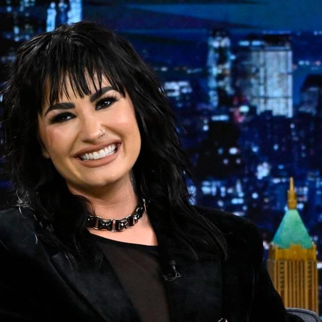 Demi Lovato goes public with her new boyfriend, Jute$