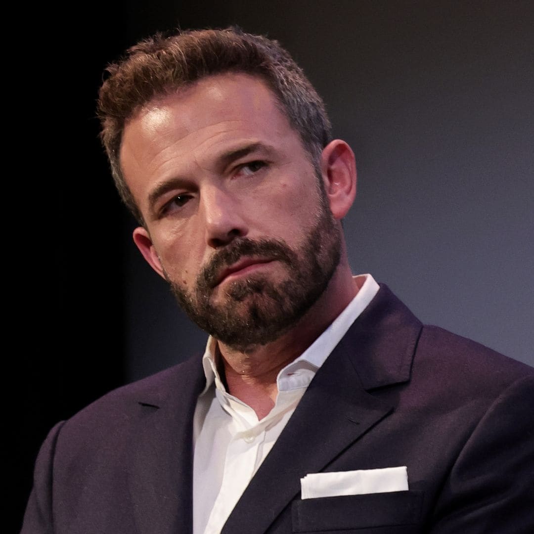 Ben Affleck shows off new punk hairstyle and outfit in the midst of divorce rumors
