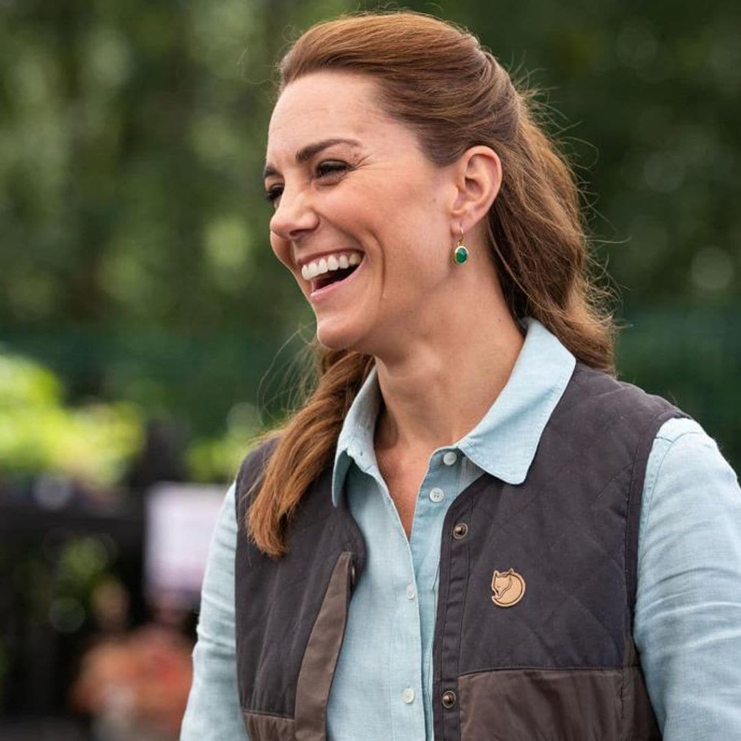 Kate Middleton rocks new hair color and skinny jeans on first public appearance