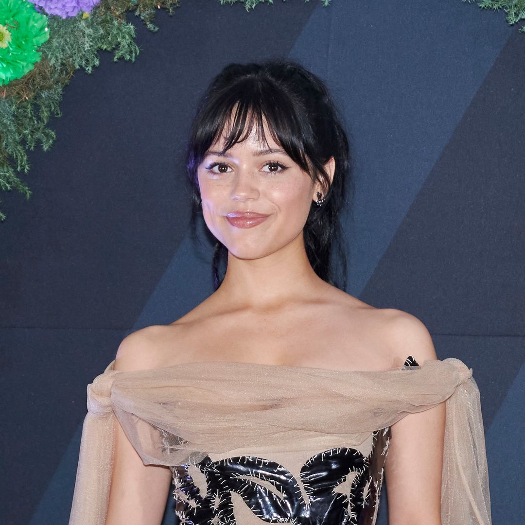 Jenna Ortega jumps on the 'demure' TikTok trend in her 'Beetlejuice 2' costume