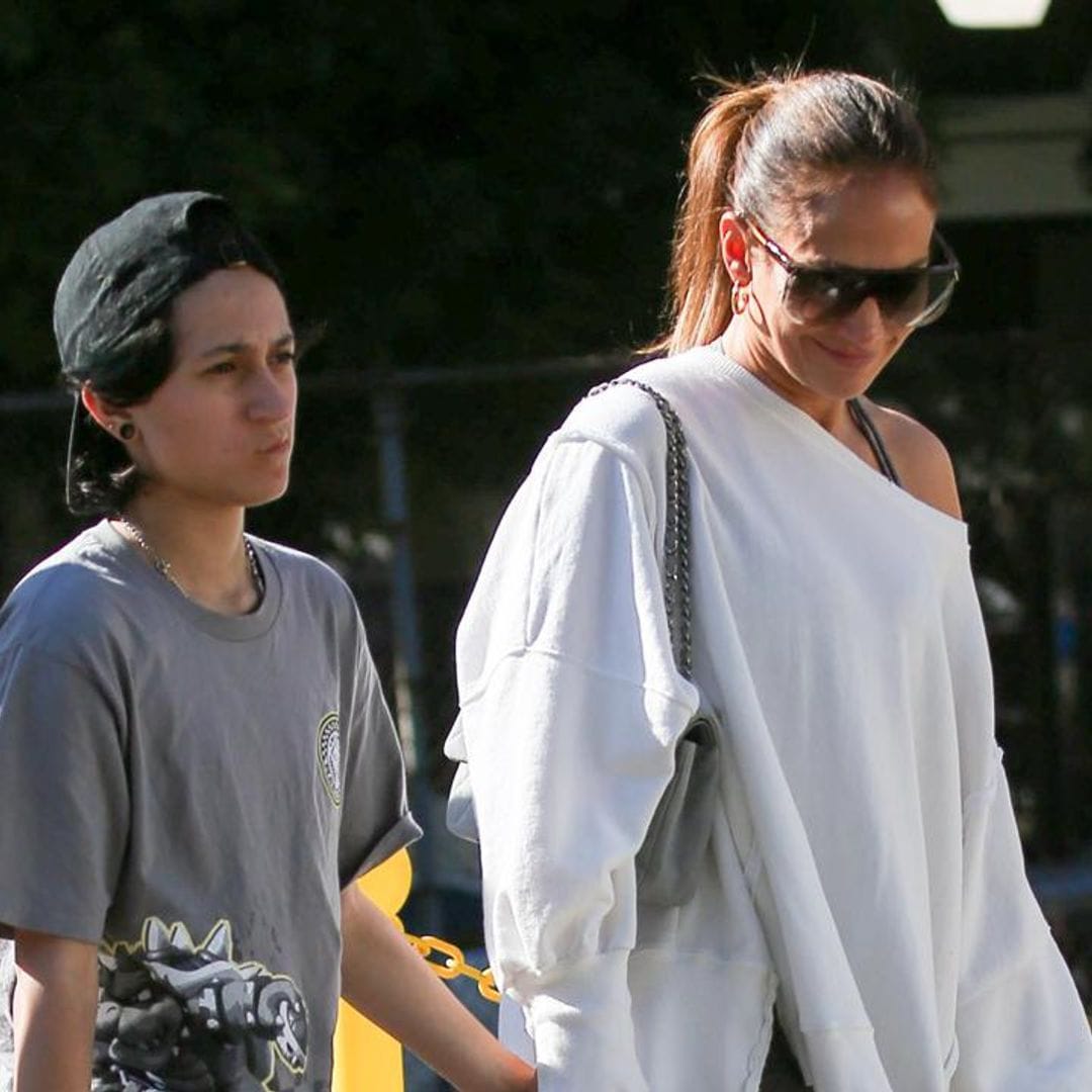 Jennifer Lopez and daughter Emme enjoy a day of Parisian shopping