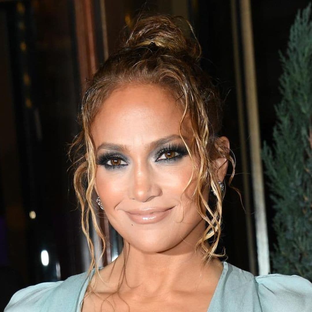 JLo wins critics award for 'Hustlers': See her incredible speech and all the details of her makeup and style