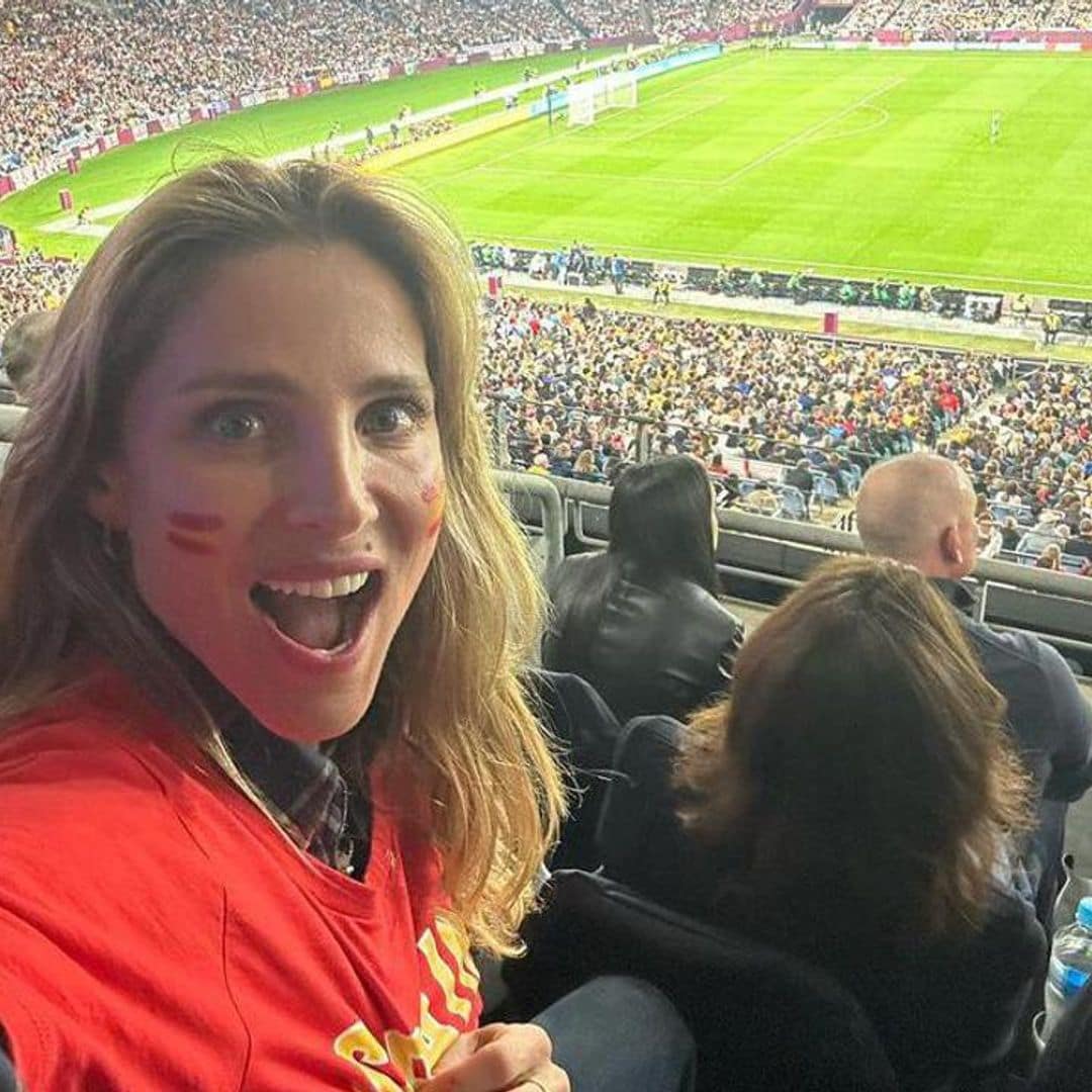 Elsa Pataky and Chris Hemsworth show their excitement cheering Spain’s World Cup Victory