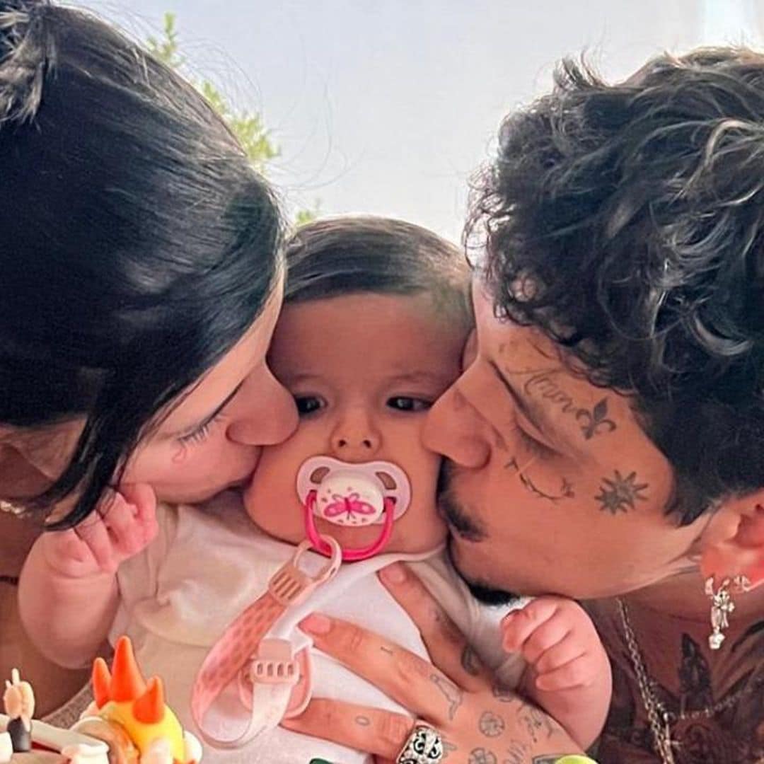 Christian Nodal and Cazzu’s daughter Inti meets the ocean for the first time