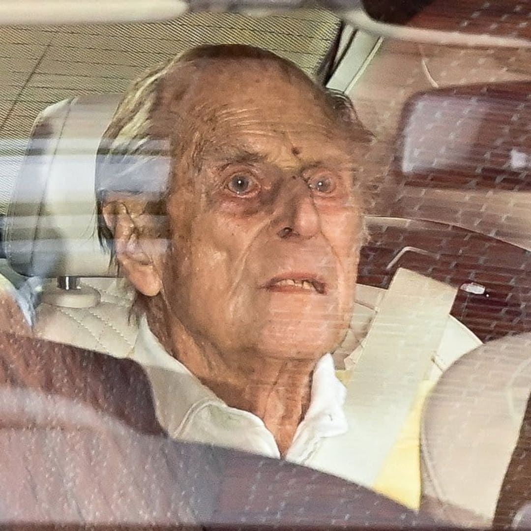 Queen Elizabeth’s husband Prince Philip leaves hospital after one month