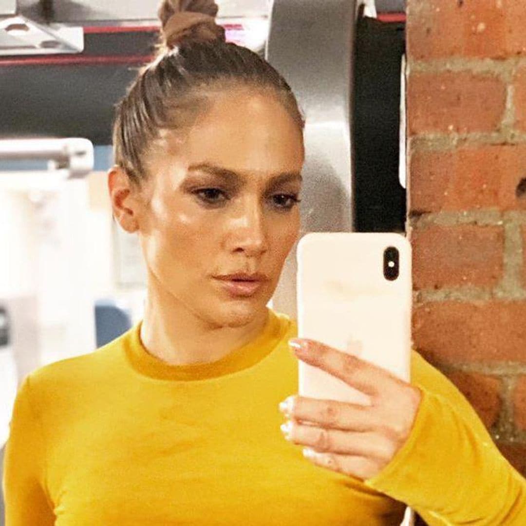 Alex Rodriguez shares makeup free video of JLo dancing and putting her abs on display