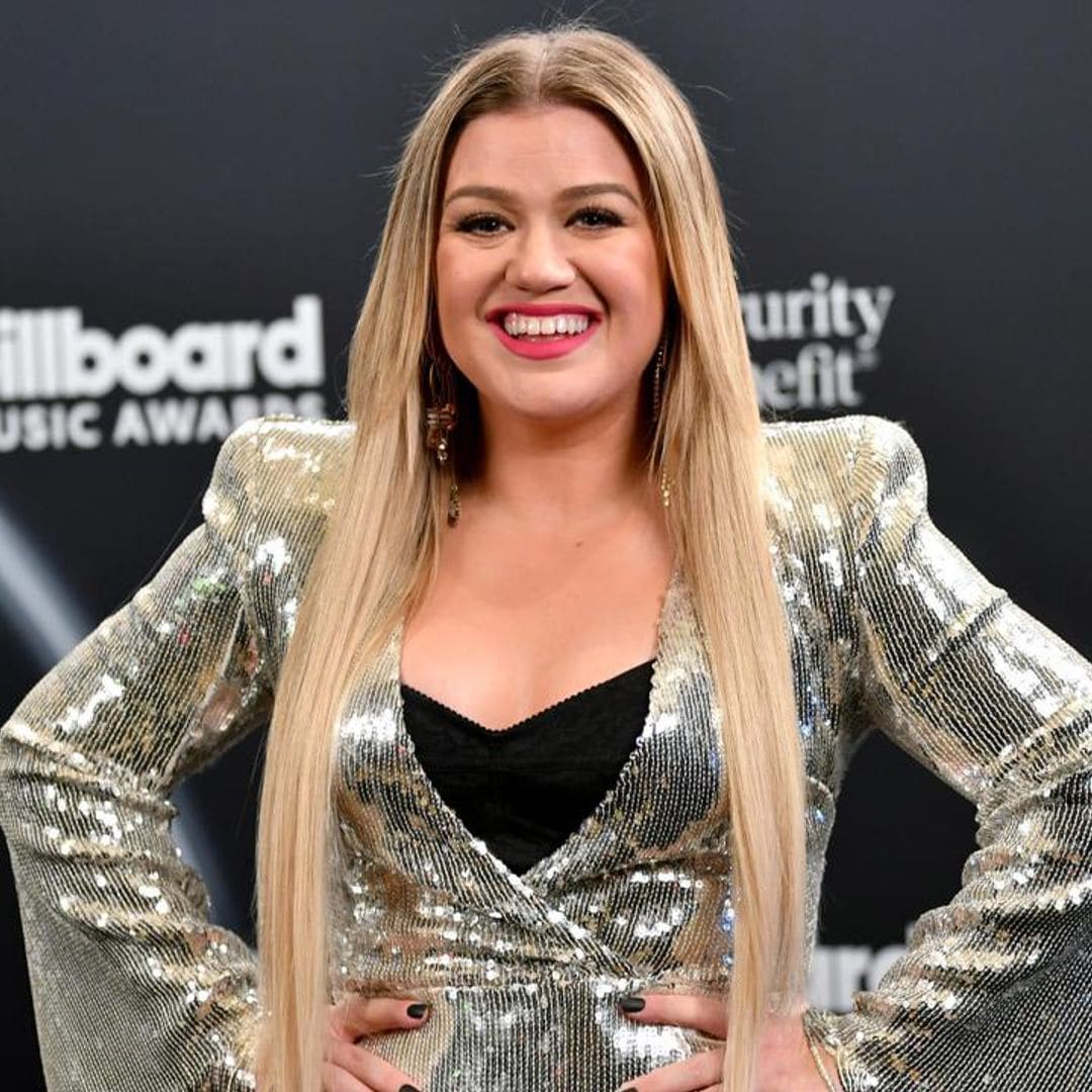 Kelly Clarkson hints at a possible reason for her divorce from Brandon Blackstock