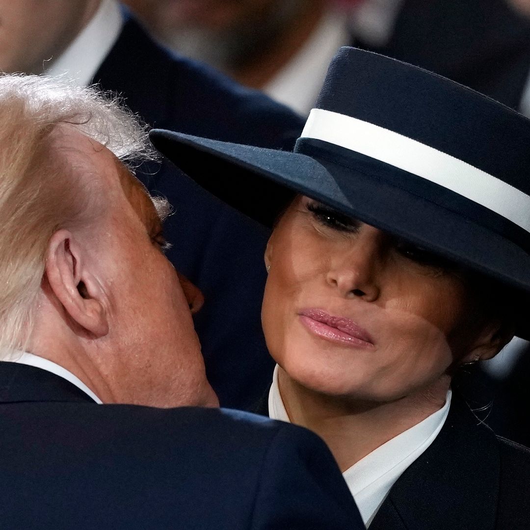 Donald and Melania Trump's viral "no kiss" moment at the Inauguration