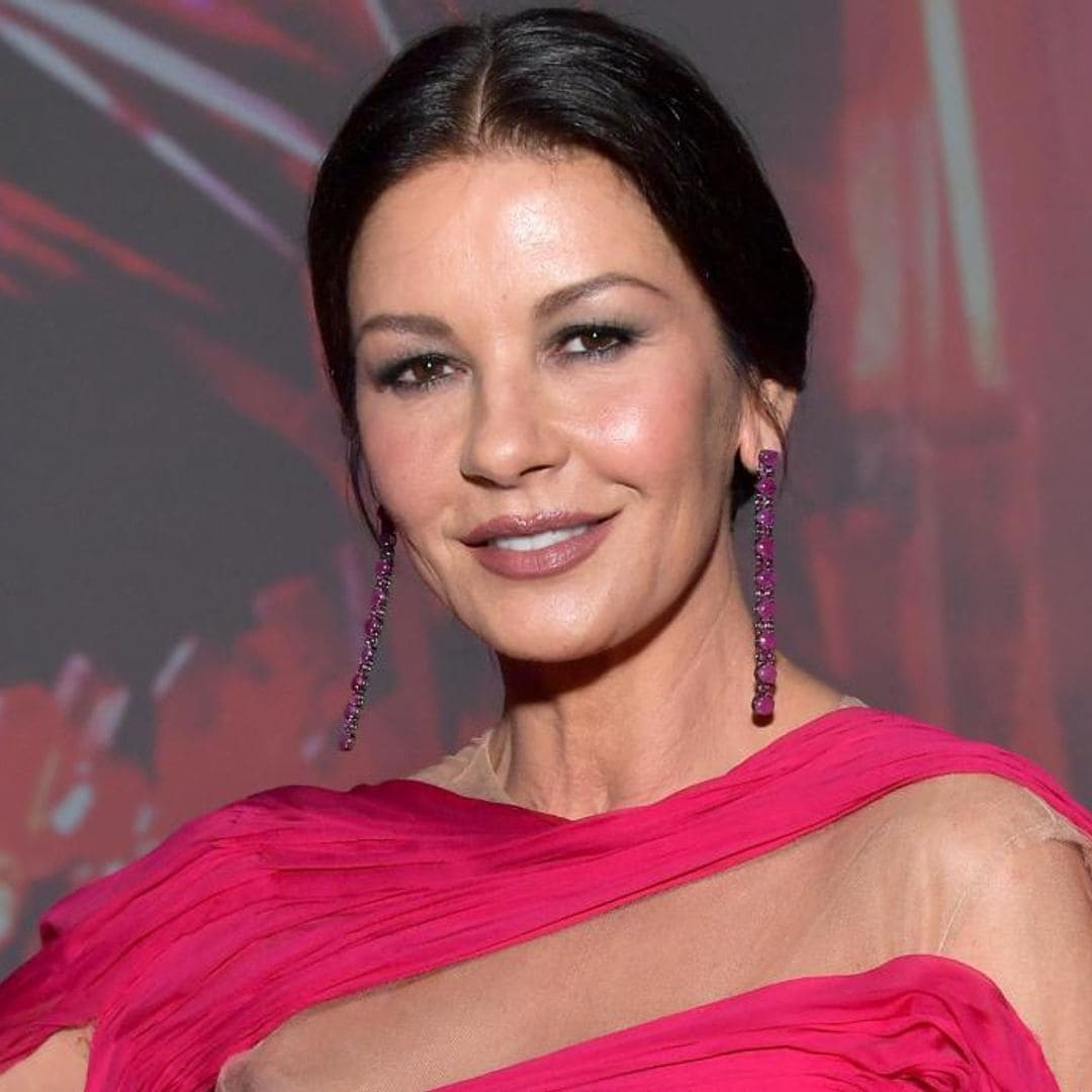 Catherine Zeta-Jones shares sultry selfie from ‘42 thousand feet’ in the air