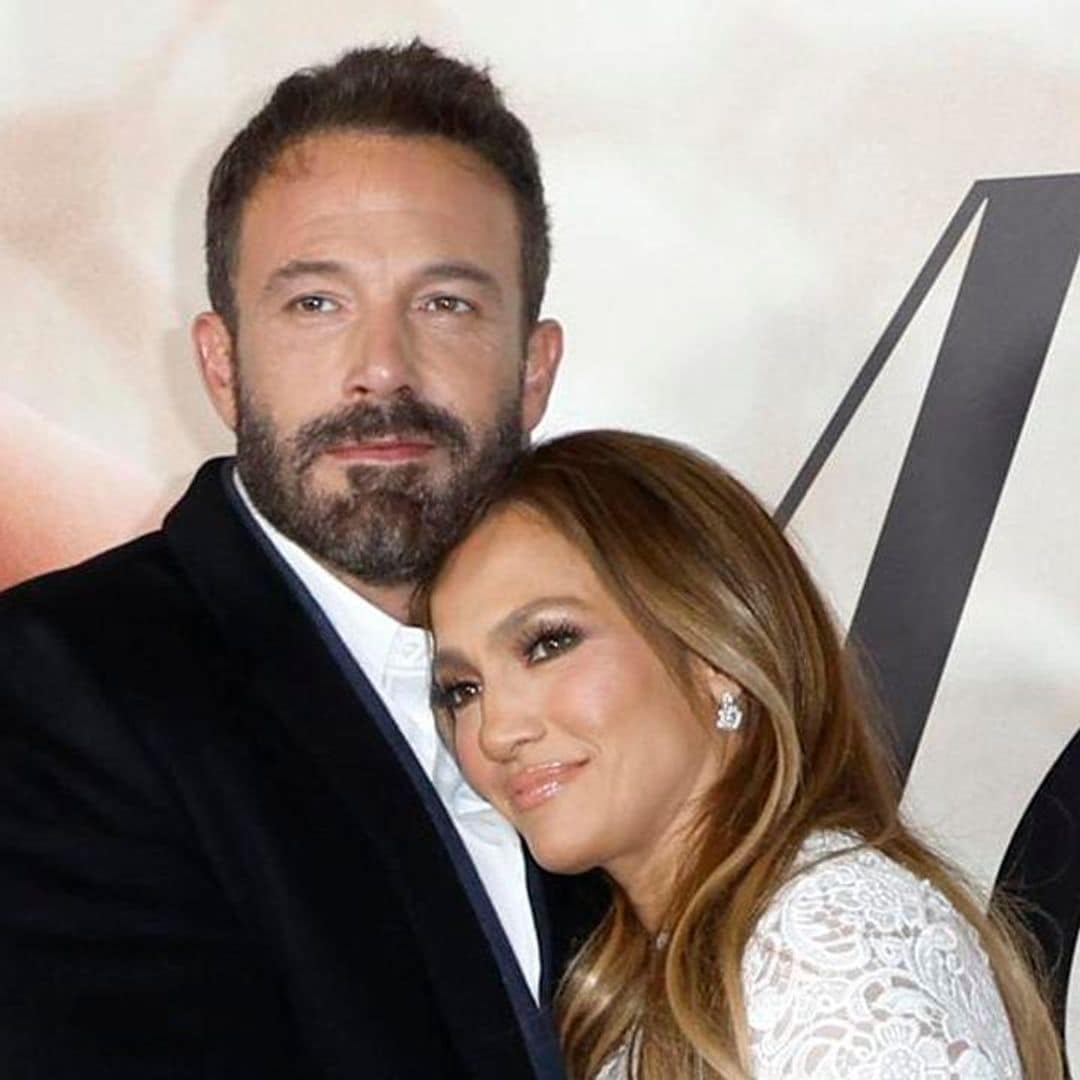 Jennifer Lopez and Ben Affleck pack on PDA on his Los Angeles film set