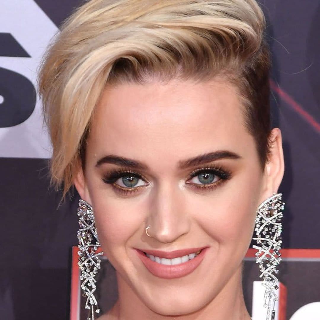 Katy Perry got into a messy food fight while in Prague