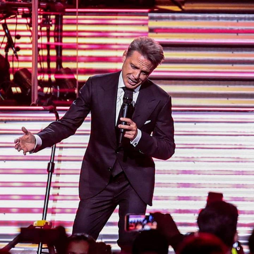 Luis Miguel kicked off his 2023 tour with a resounding success in Argentina