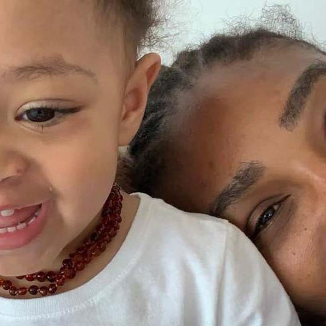 Serena Williams' daughter's cute reaction to mom's hilarious cookie fail