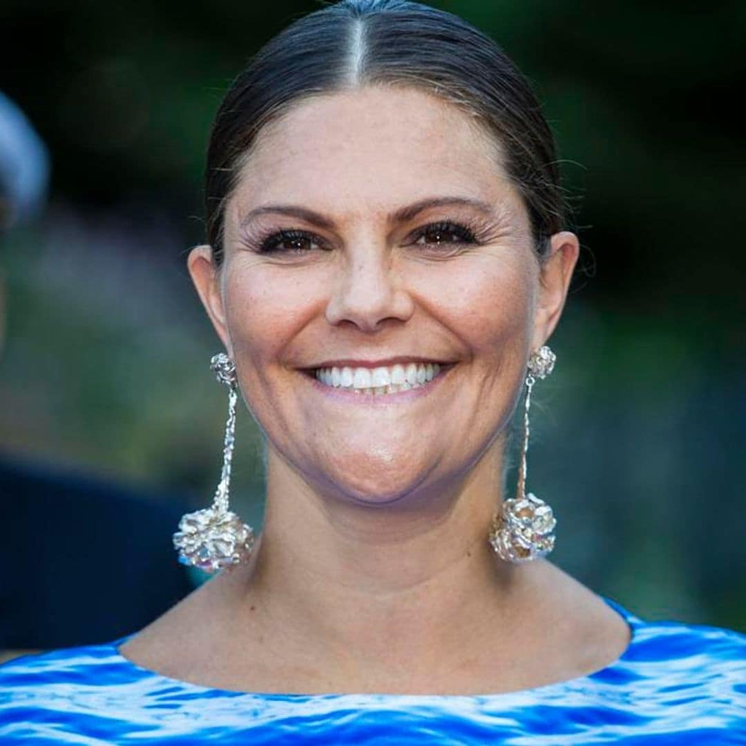 Crown Princess Victoria changes up her look for digital fashion week