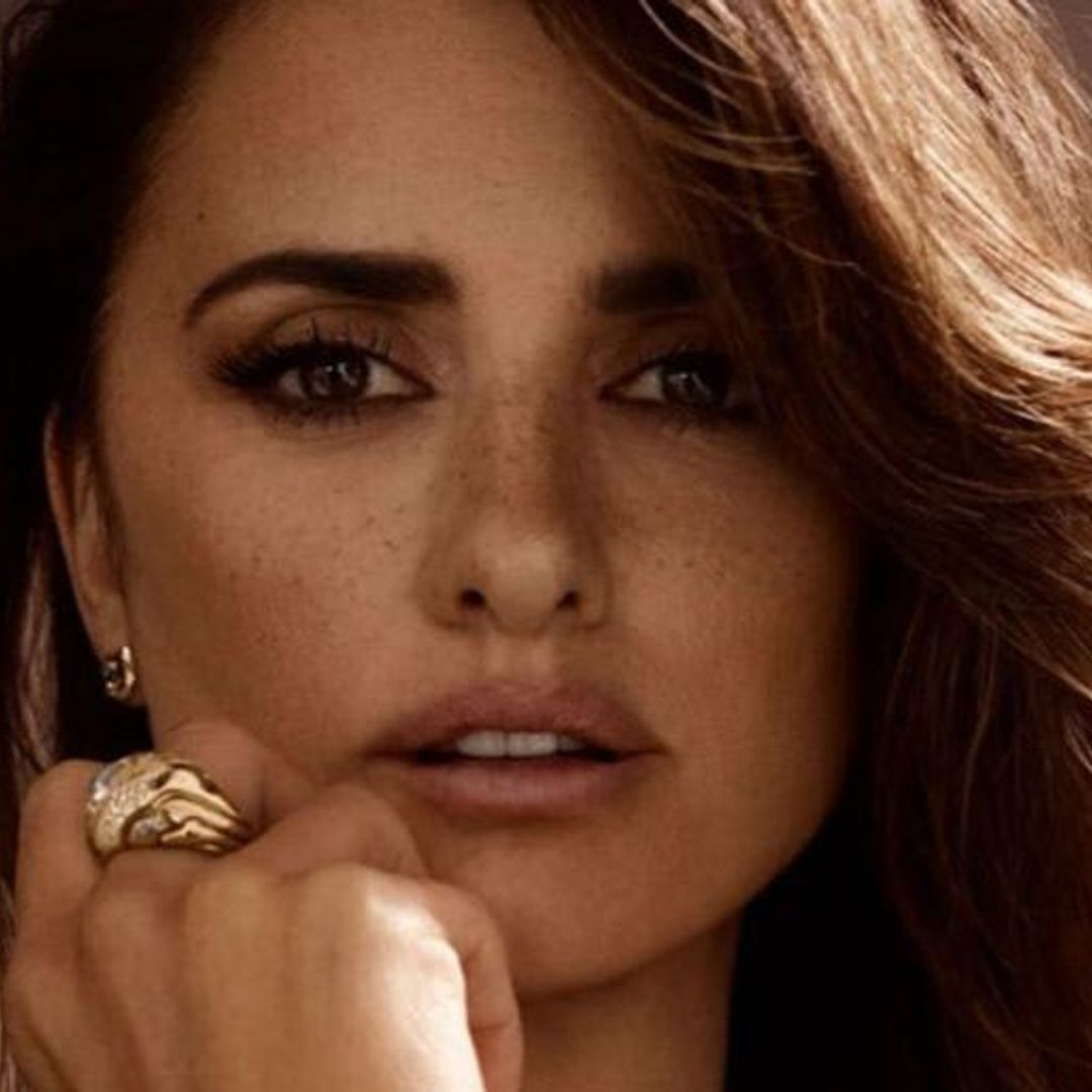 Penelope Cruz is inspiring our next hair appointment with her latest short 'do