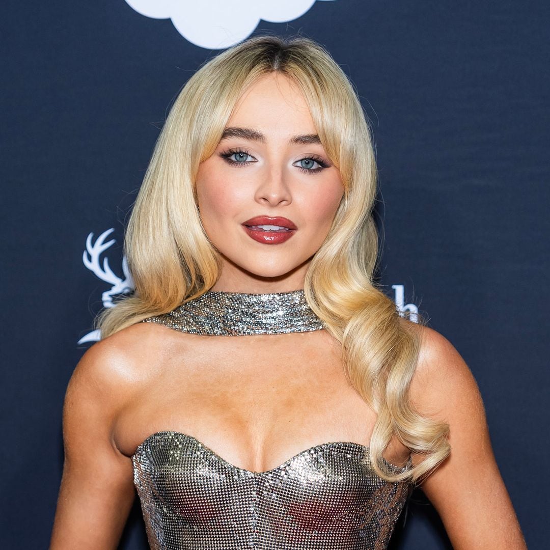 Sabrina Carpenter is joined onstage by Christina Aguilera; 'One of my biggest idols'