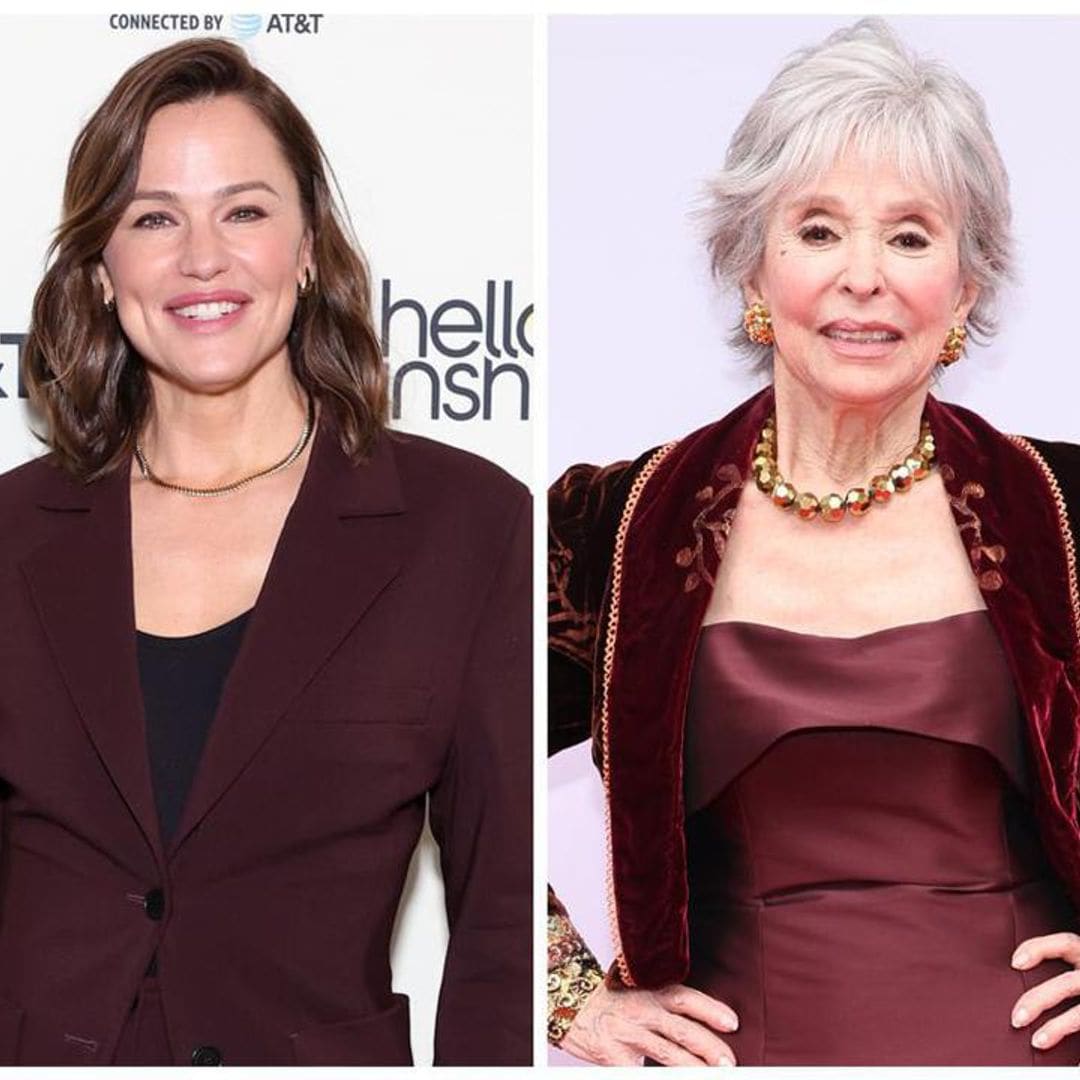 Jennifer Garner and Rita Moreno star in a new Netflix Holiday film