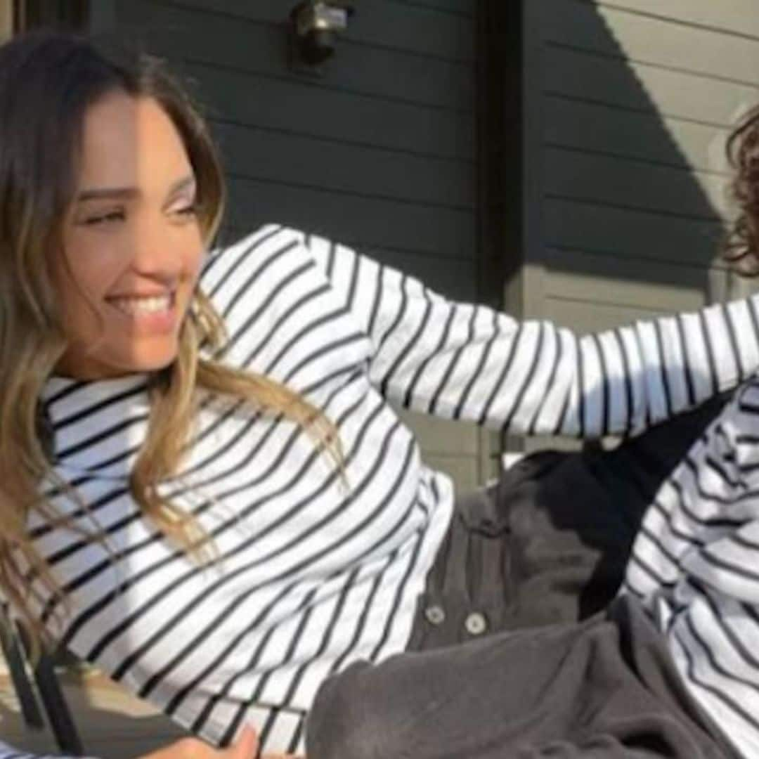 Jessica Alba’s son Hayes discovers her camera timer and the result is adorable