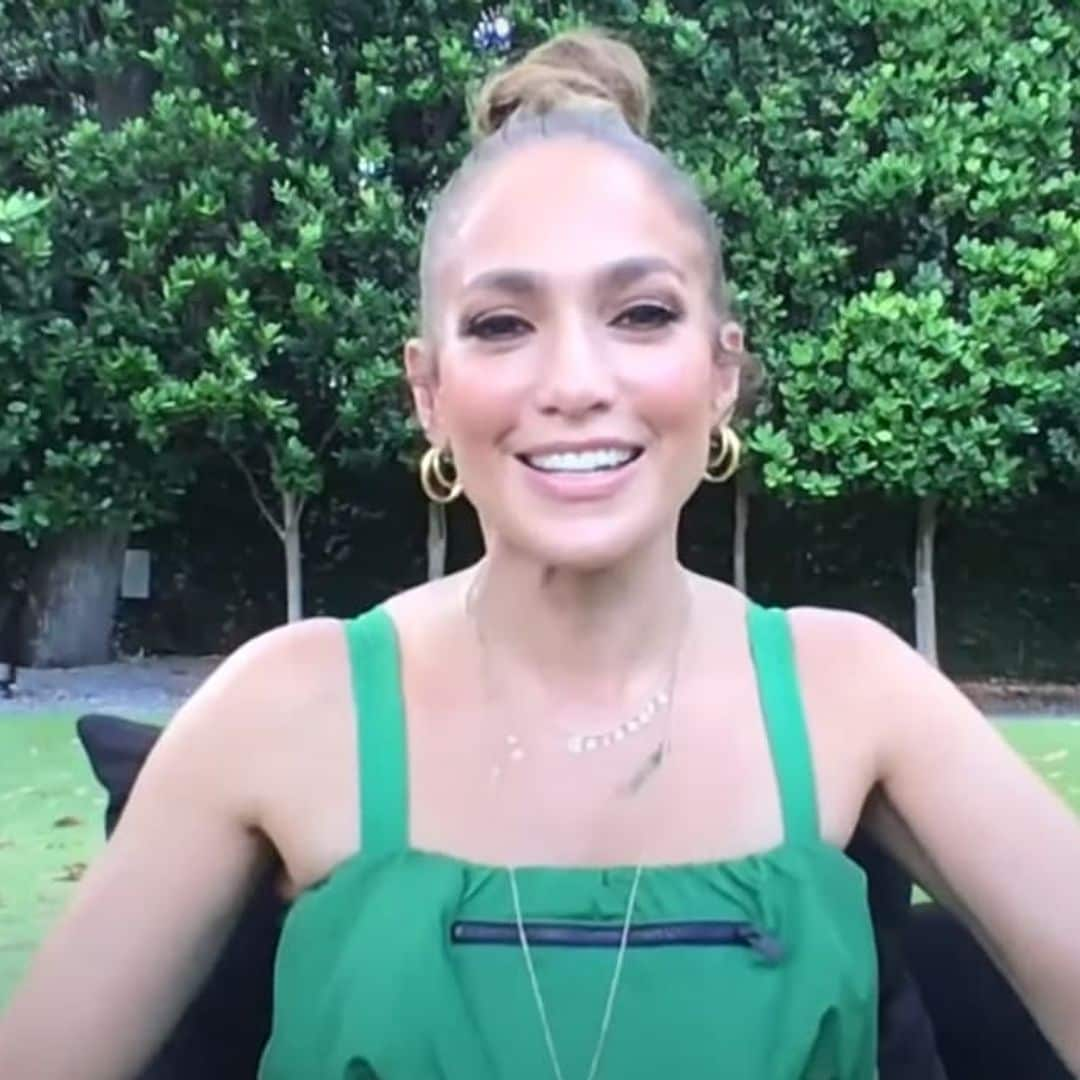 Jennifer Lopez reveals mystery man in her viral selfie and we’re still loling