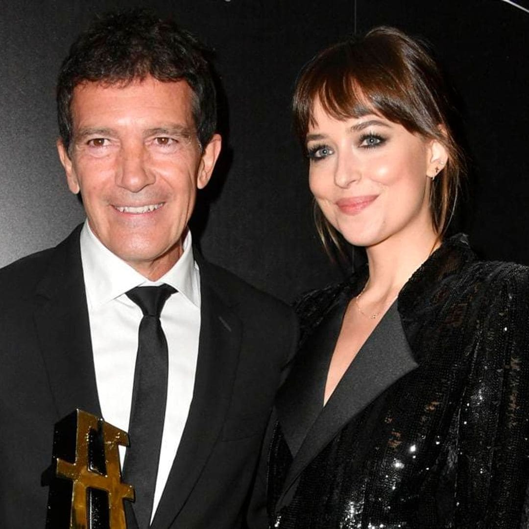 Antonio Banderas walked the 2000 Oscars red carpet with stepdaughter Dakota Johnson