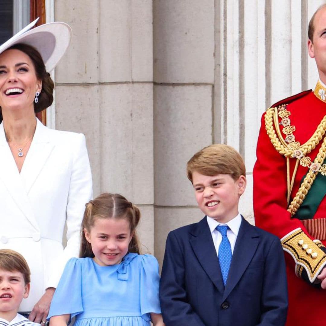 Never-before-seen photo of George, Charlotte and Louis released