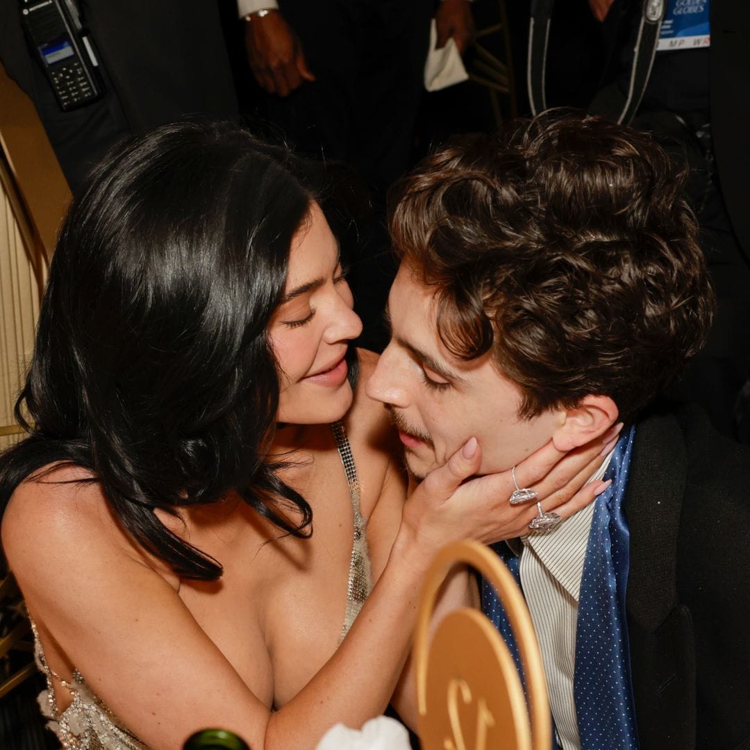 Kylie Jenner beams watching Timothée Chalamet accept the Arlington Award at SBIFF