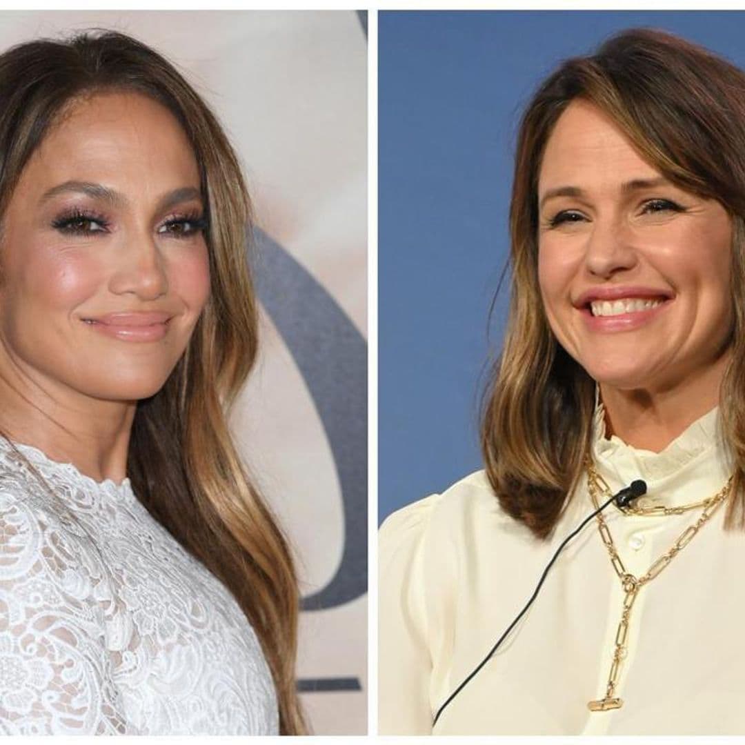 Jennifer Lopez and Jennifer Garner reunite during Seraphina’s recital [PHOTOS]