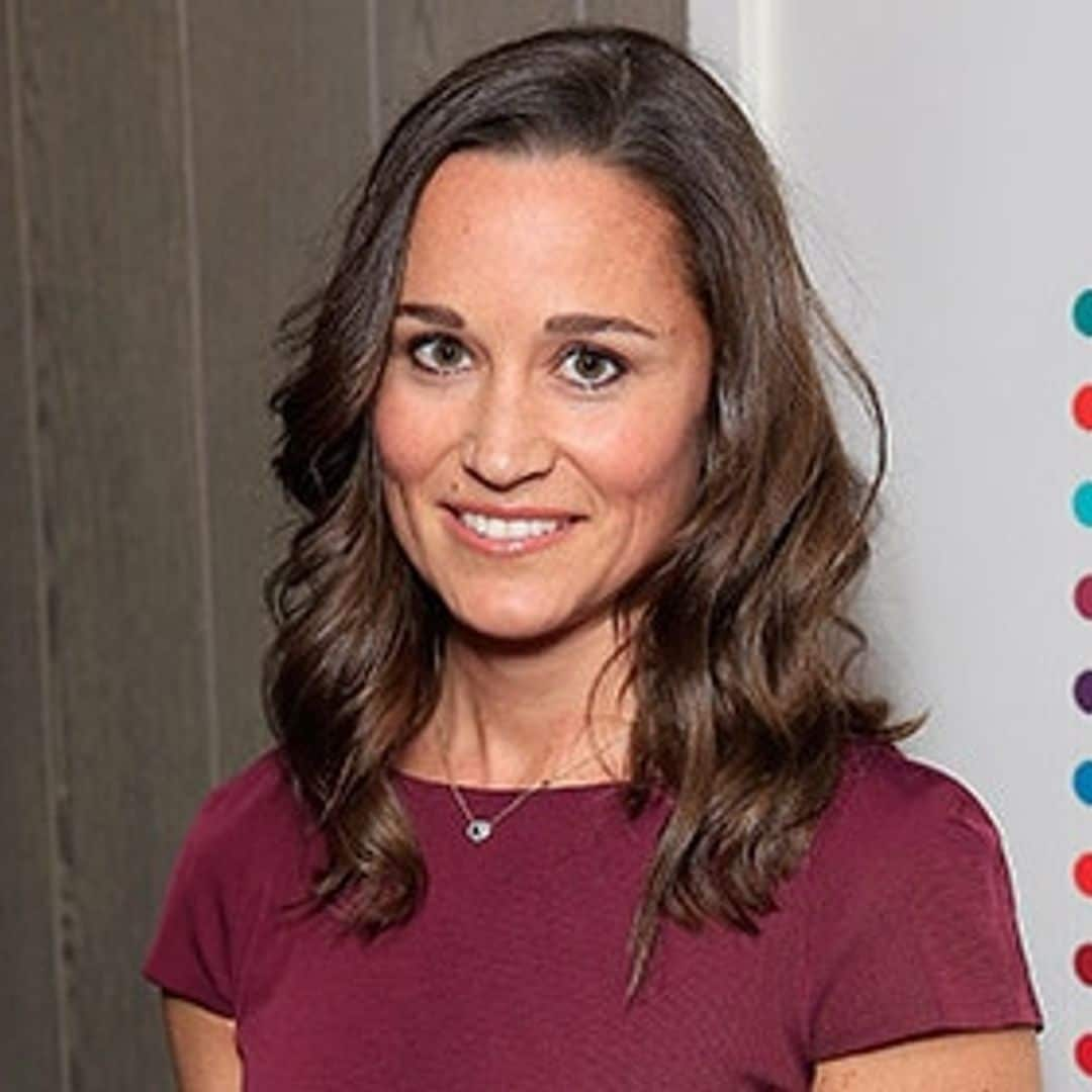 Pippa Middleton stuns in purple at Spectator magazine party