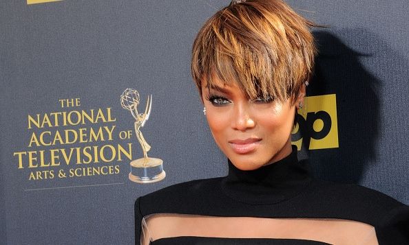 Tyra Banks stuns with makeup and wig-free snap as she's praised for  fresh-faced look