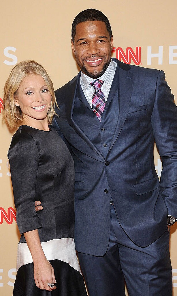 Michael Strahan leaving 'Live with Kelly and Michael' early as Kelly ...