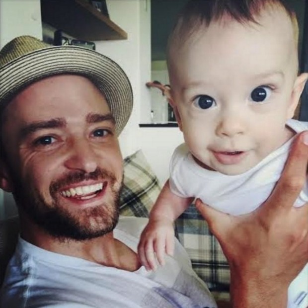 Justin Timberlake-holding his daughter - Miami
