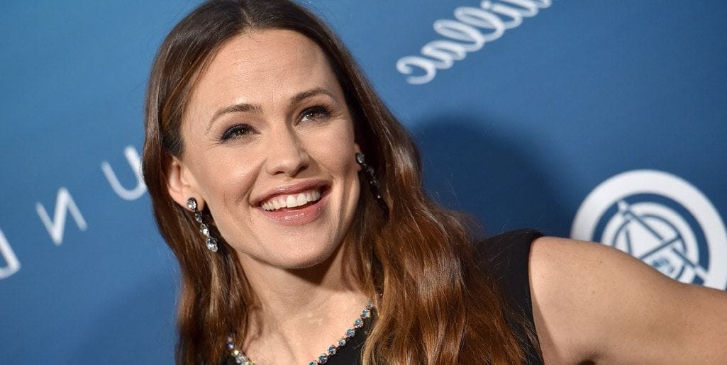 The photos that confirm Jennifer Garner has a new man in her life
