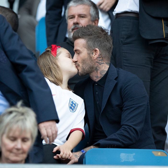 David Beckham And Daughter Harper Share Sweet Kiss At Womens World Cup