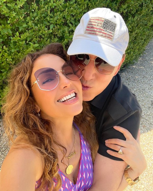 Thalia y Tommy Mottola