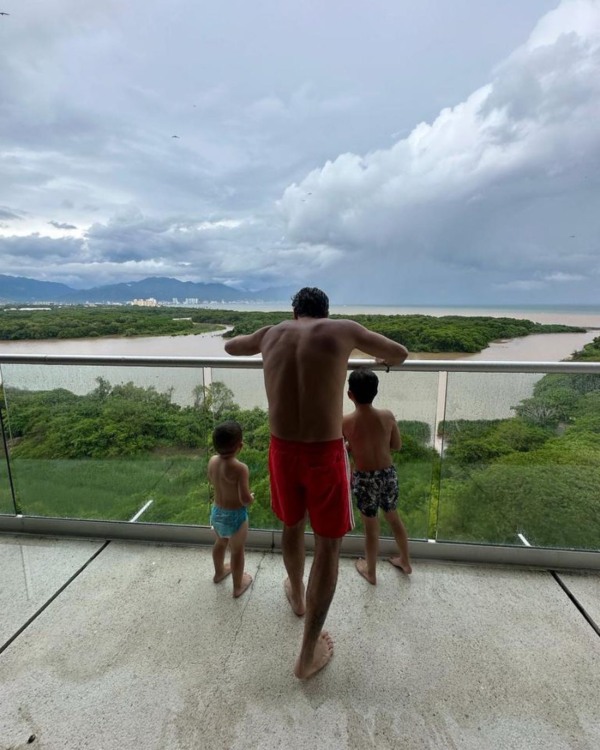 Poncho Herrera y sus hijos