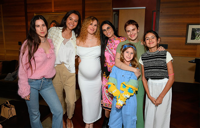 Demi Moore, Emma Heming y las hijas de Bruce Willis