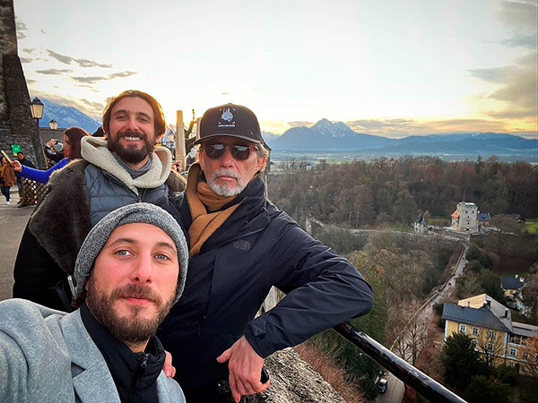 Sebastián Zurita y su familia