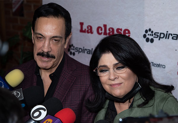 Omar Fayad y Victoria Ruffo