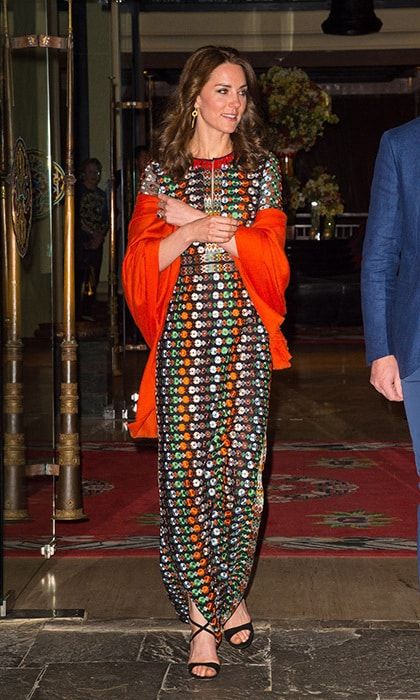 Kate wears Tory Burch for a visit to Plunket