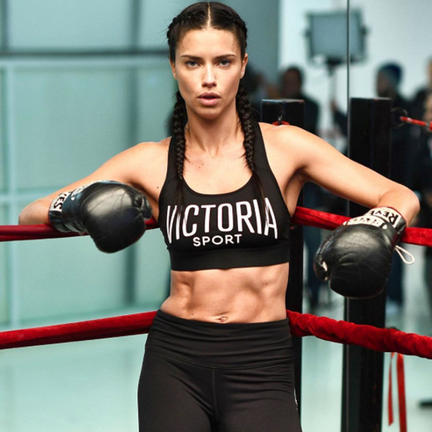 Lais Ribeiro shows her athletic physique for Victoria's Secret VSX  collection