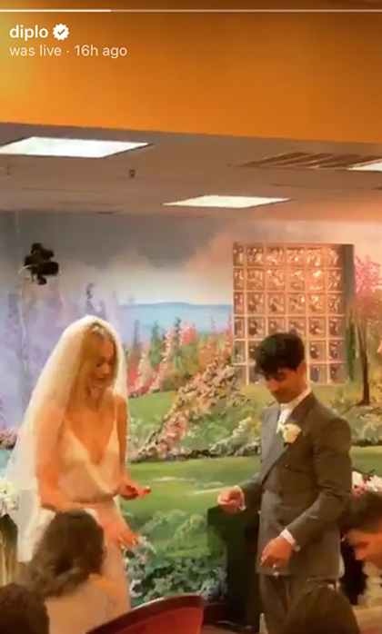 Sophie Turner And Joe Jonas Just Got Married In An Elvis Wedding